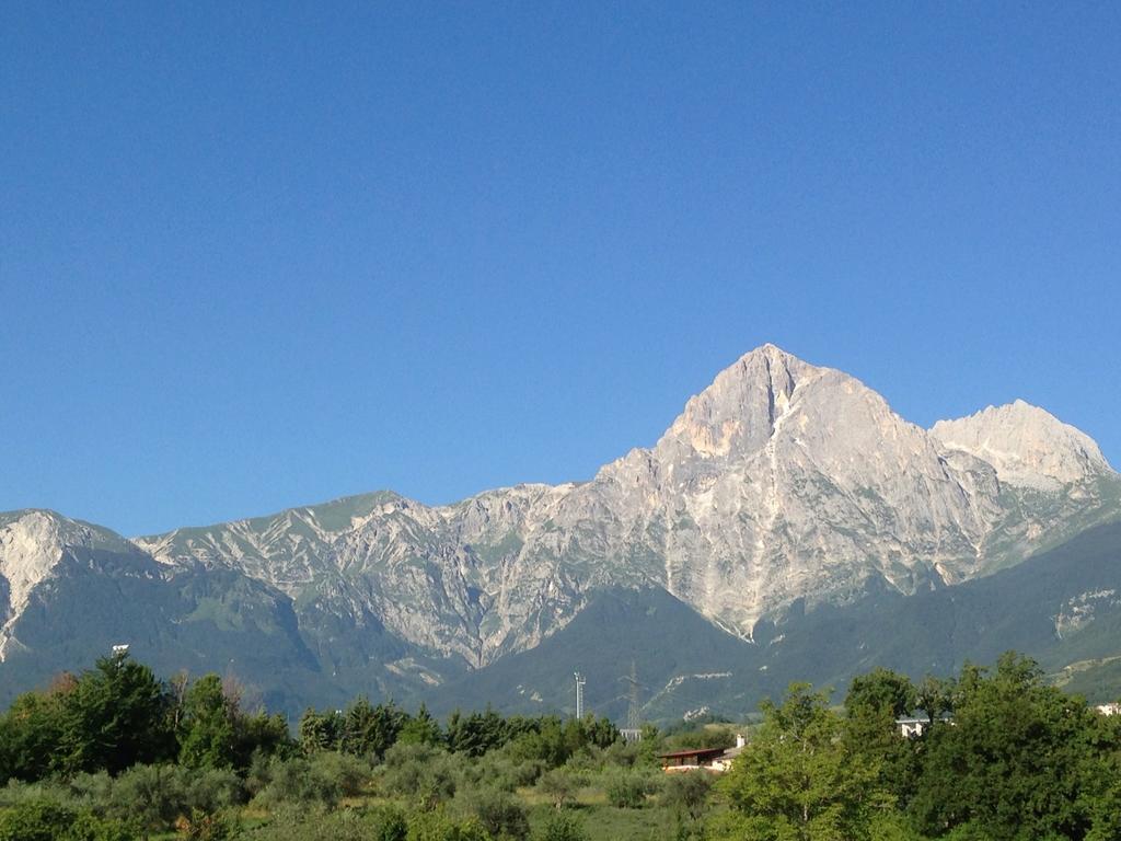 Hotel Pina Ristorante Isola del Gran Sasso dʼItalia Eksteriør bilde