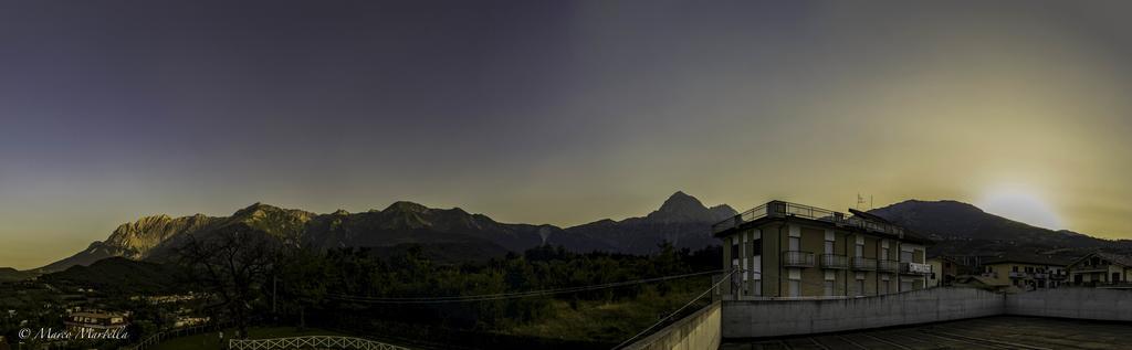 Hotel Pina Ristorante Isola del Gran Sasso dʼItalia Eksteriør bilde